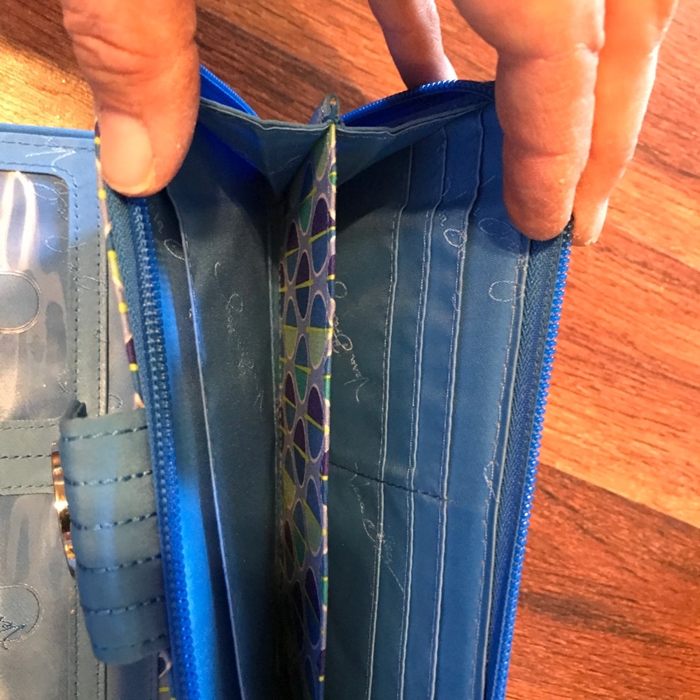 Wallet - Picture 3 of 4